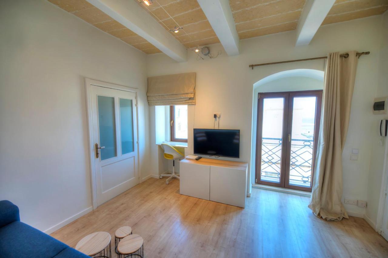 Comfy 1 Bedroom - Sun Terrace & Sea Views Gbuh1-1 Валетта Экстерьер фото