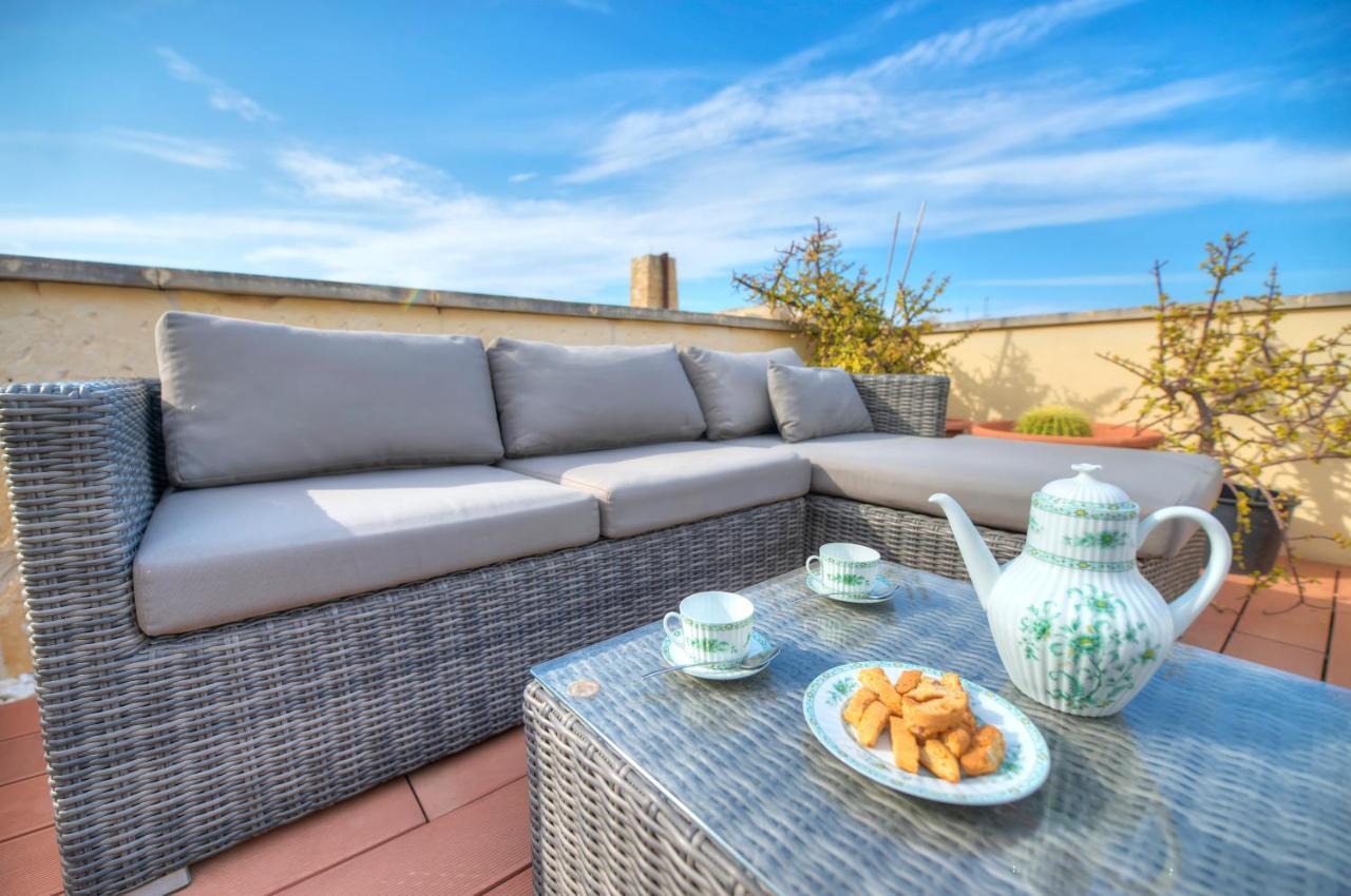 Comfy 1 Bedroom - Sun Terrace & Sea Views Gbuh1-1 Валетта Экстерьер фото